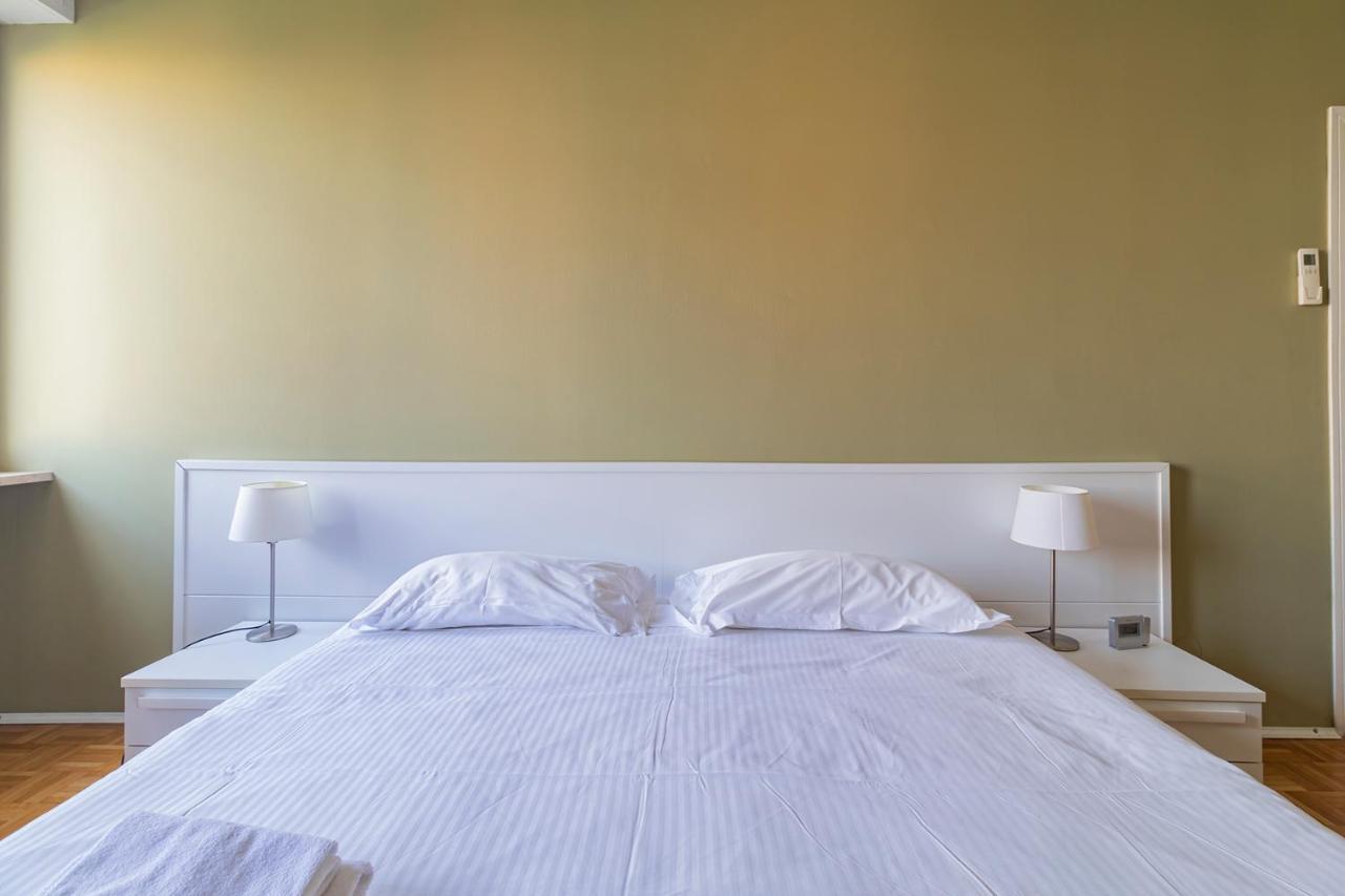 Altido Trendy Flat With Balcony, Easy Access To Milan Centre Apartment ภายนอก รูปภาพ
