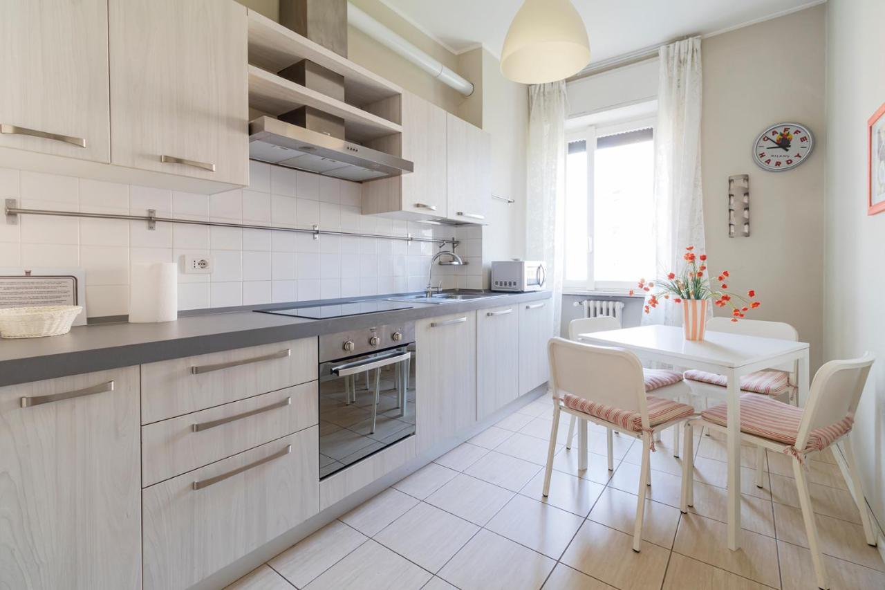 Altido Trendy Flat With Balcony, Easy Access To Milan Centre Apartment ภายนอก รูปภาพ